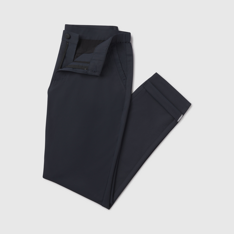 Jetsetter Tech Pant Straight Fit in navy, wrinkle-free and stain repellent with four-way stretch.