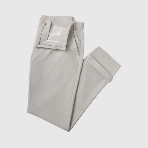 Jetsetter Tech Pant Straight Fit in light gray, wrinkle-free, stain repellent, microfiber fabric with reflective tape.