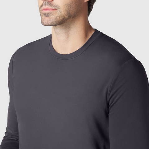 Crafted from super-soft organic cotton, this essential hypoallergenic and breathable tee offers wrinkle resistance and enhanced shoulder design.